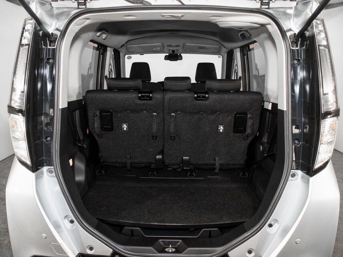 Toyota Tank 2017 - фото автомобиля