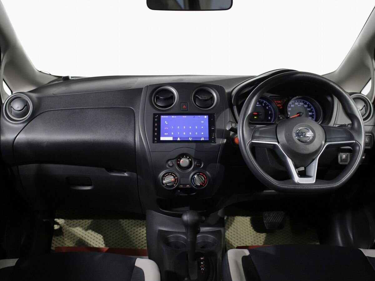 Nissan Note 2017 - фото автомобиля