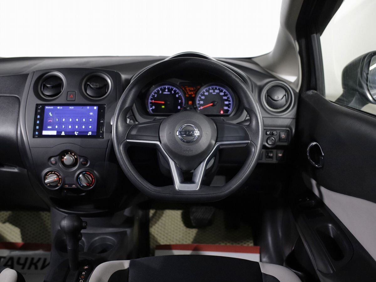 Nissan Note 2017 - фото автомобиля