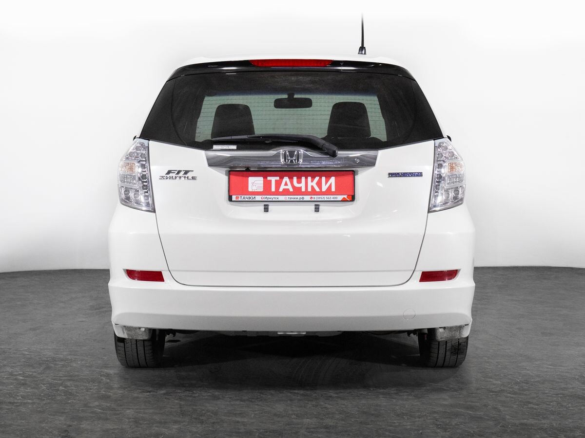 Honda Fit Shuttle 2012 - фото автомобиля