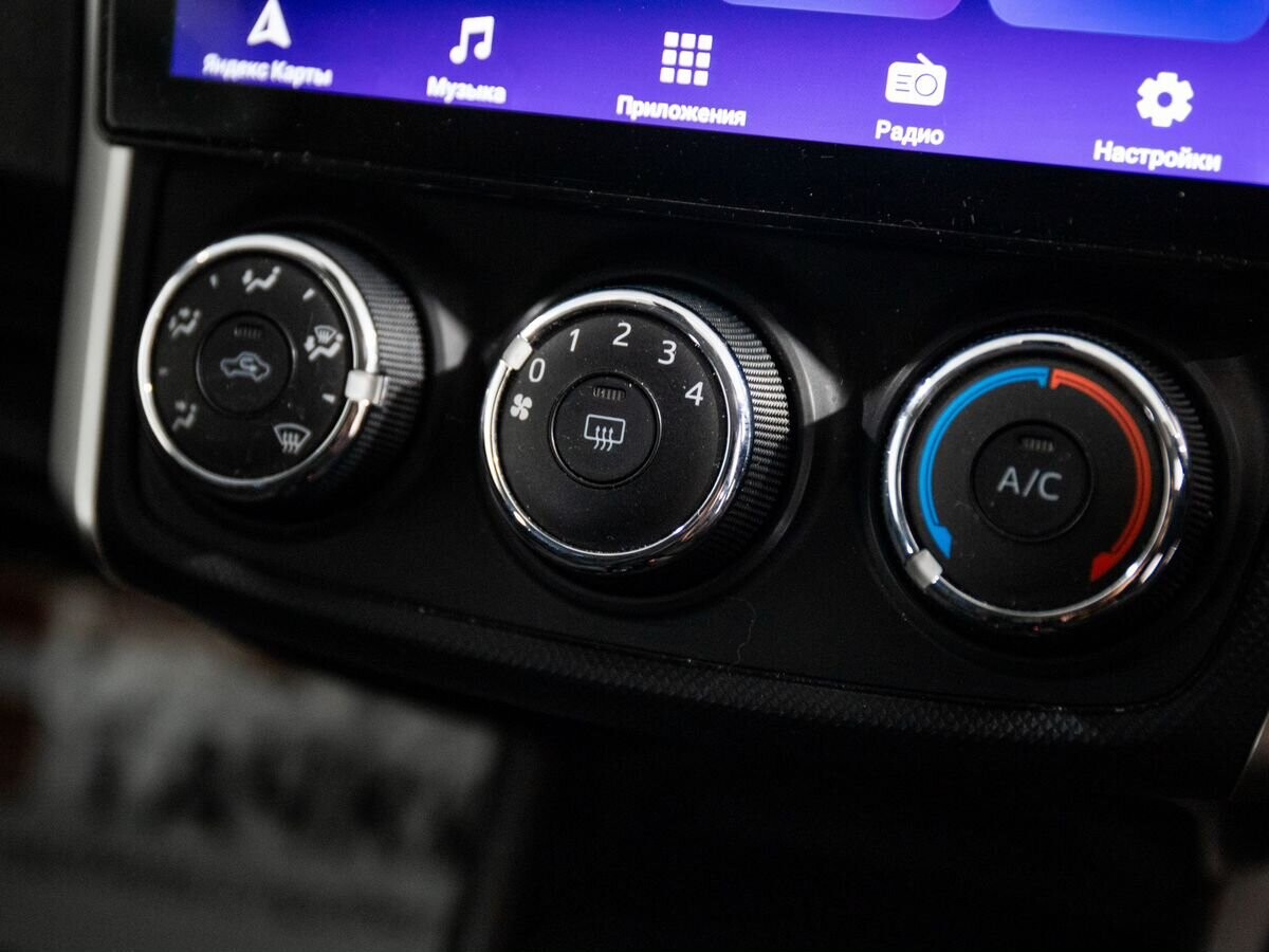 Toyota Corolla Fielder 2018 - фото автомобиля