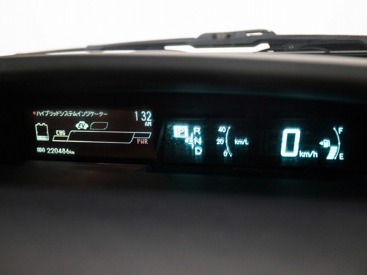 Toyota Prius 2014 - фото автомобиля