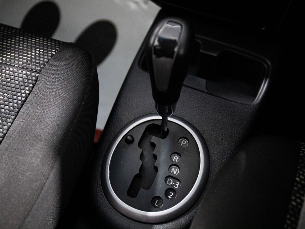 Suzuki SX4 2008 - фото автомобиля