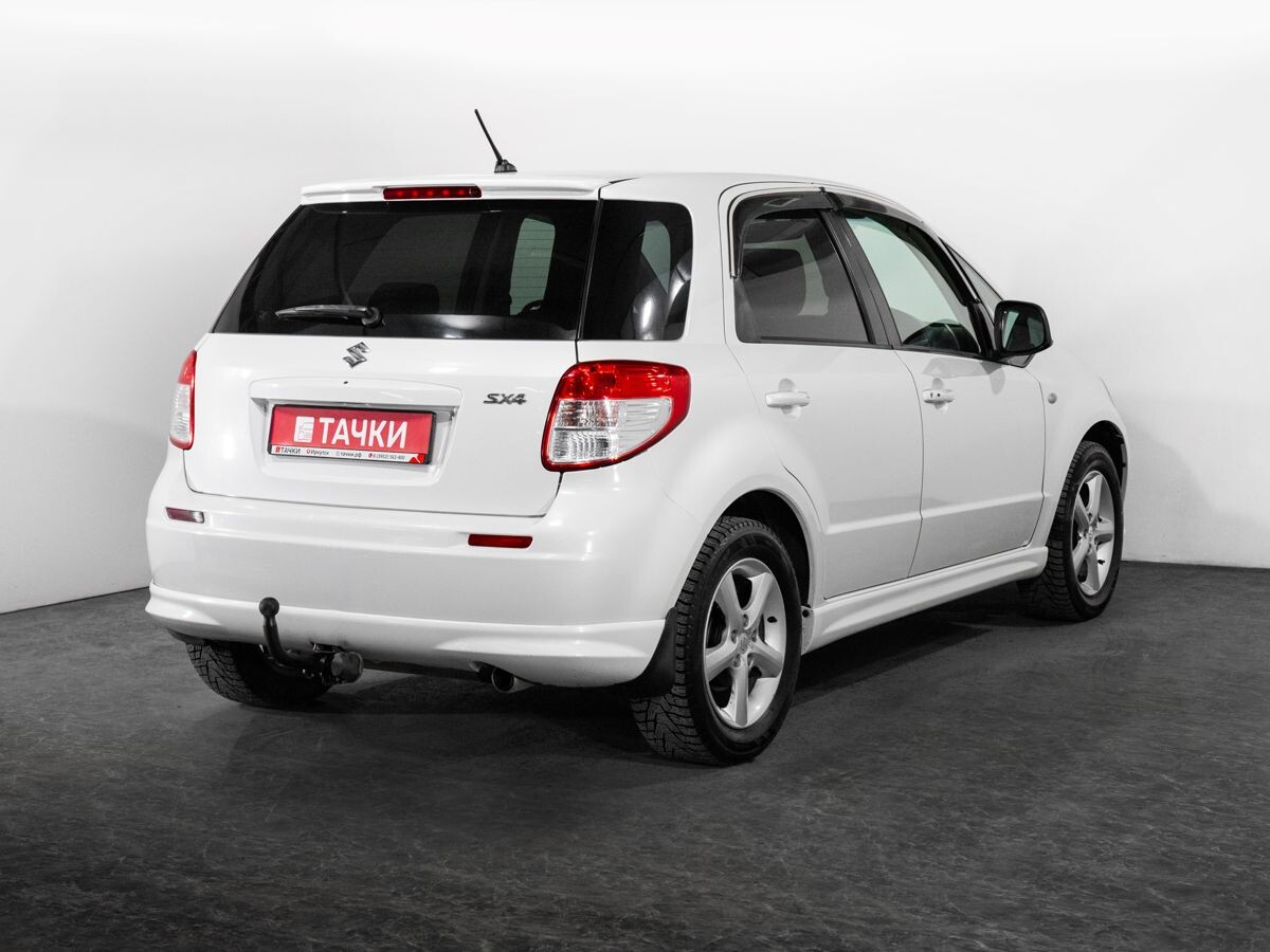 Suzuki SX4 2008 - фото автомобиля