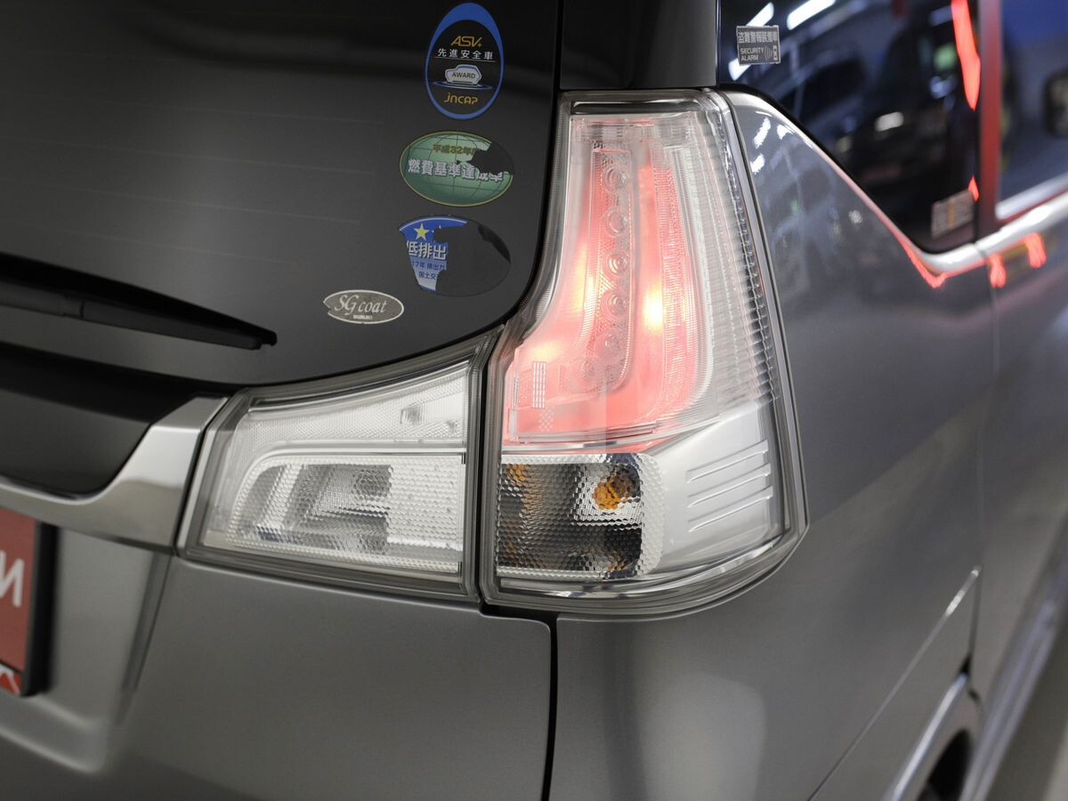 Suzuki Solio 2016 - фото автомобиля