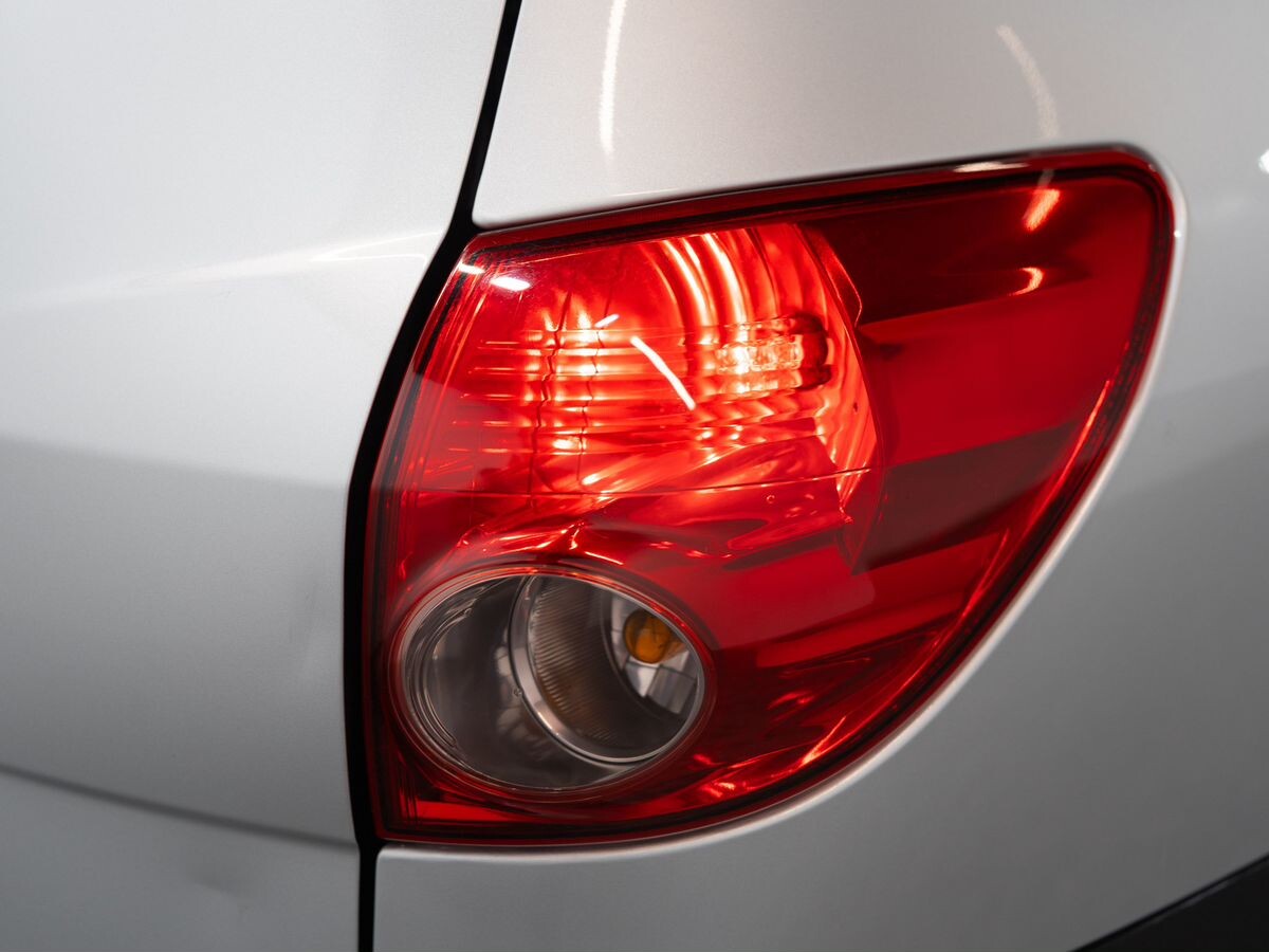 Nissan AD 2015 - фото автомобиля