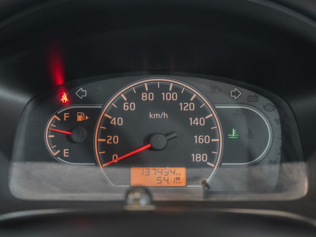 Nissan AD 2015 - фото автомобиля