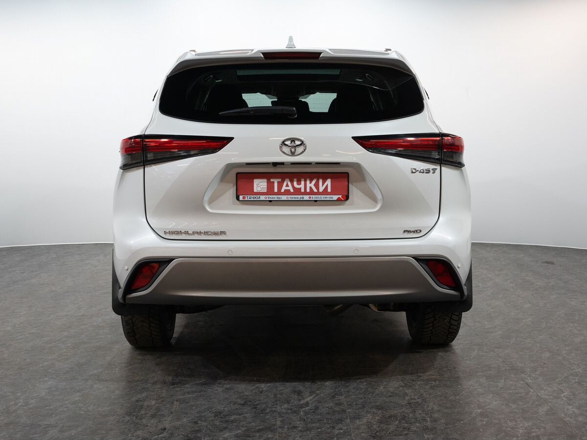 Toyota Highlander 2025 - фото автомобиля