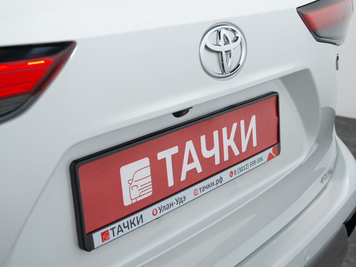Toyota Highlander 2025 - фото автомобиля