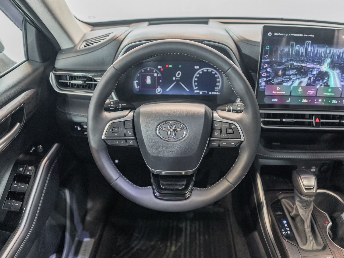 Toyota Highlander 2025 - фото автомобиля