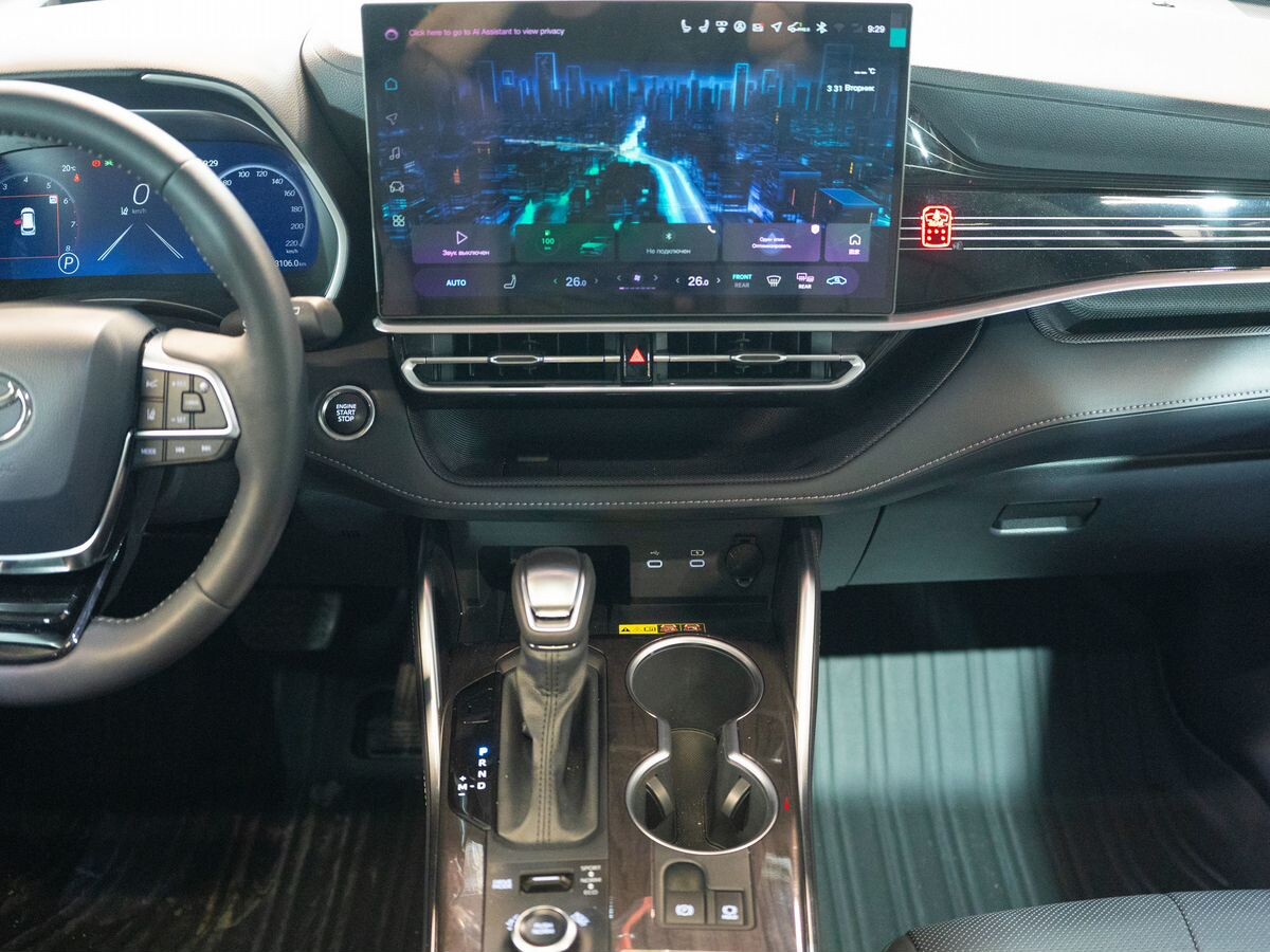 Toyota Highlander 2025 - фото автомобиля