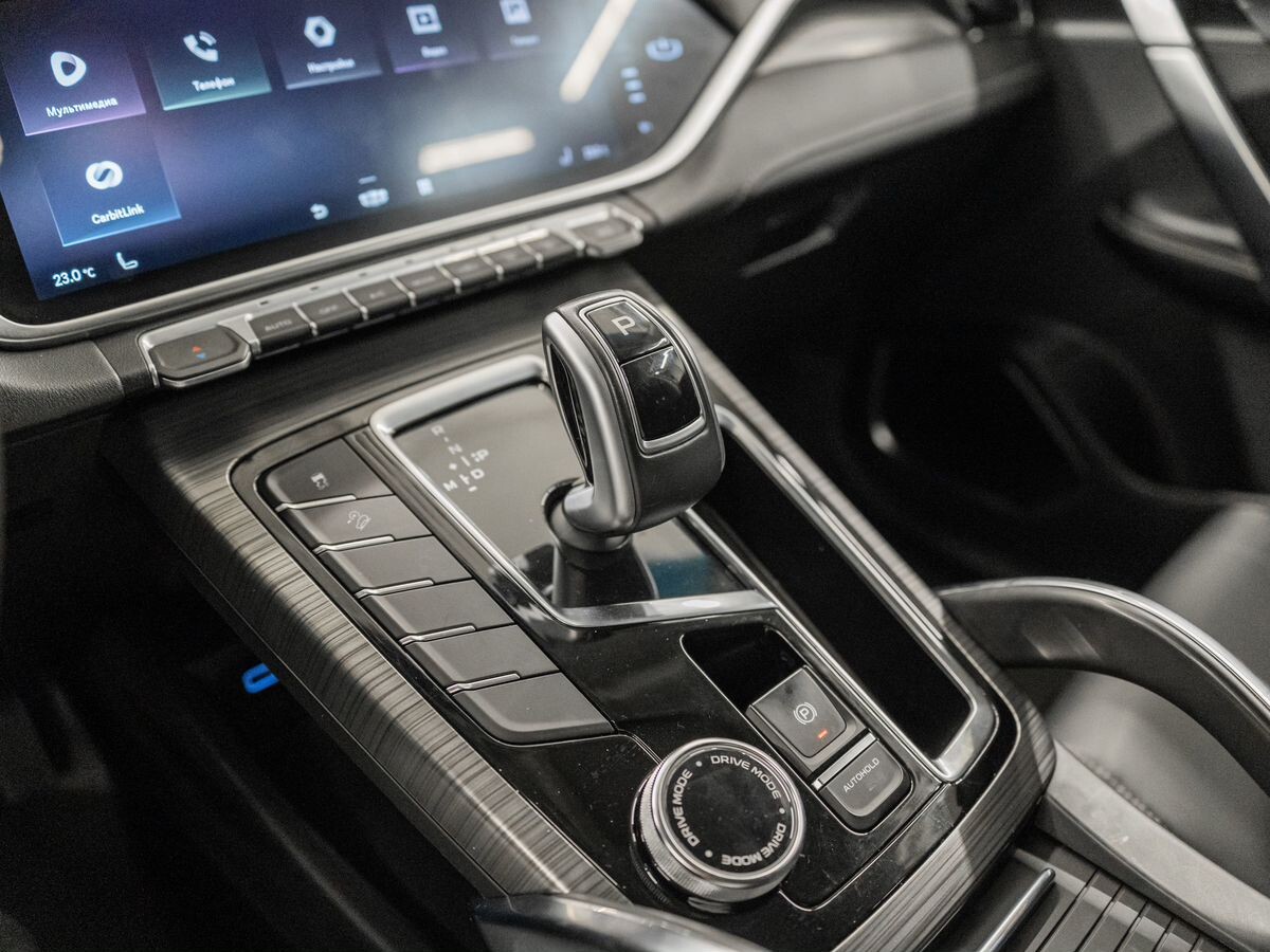 Geely Atlas Pro 2023 - фото автомобиля