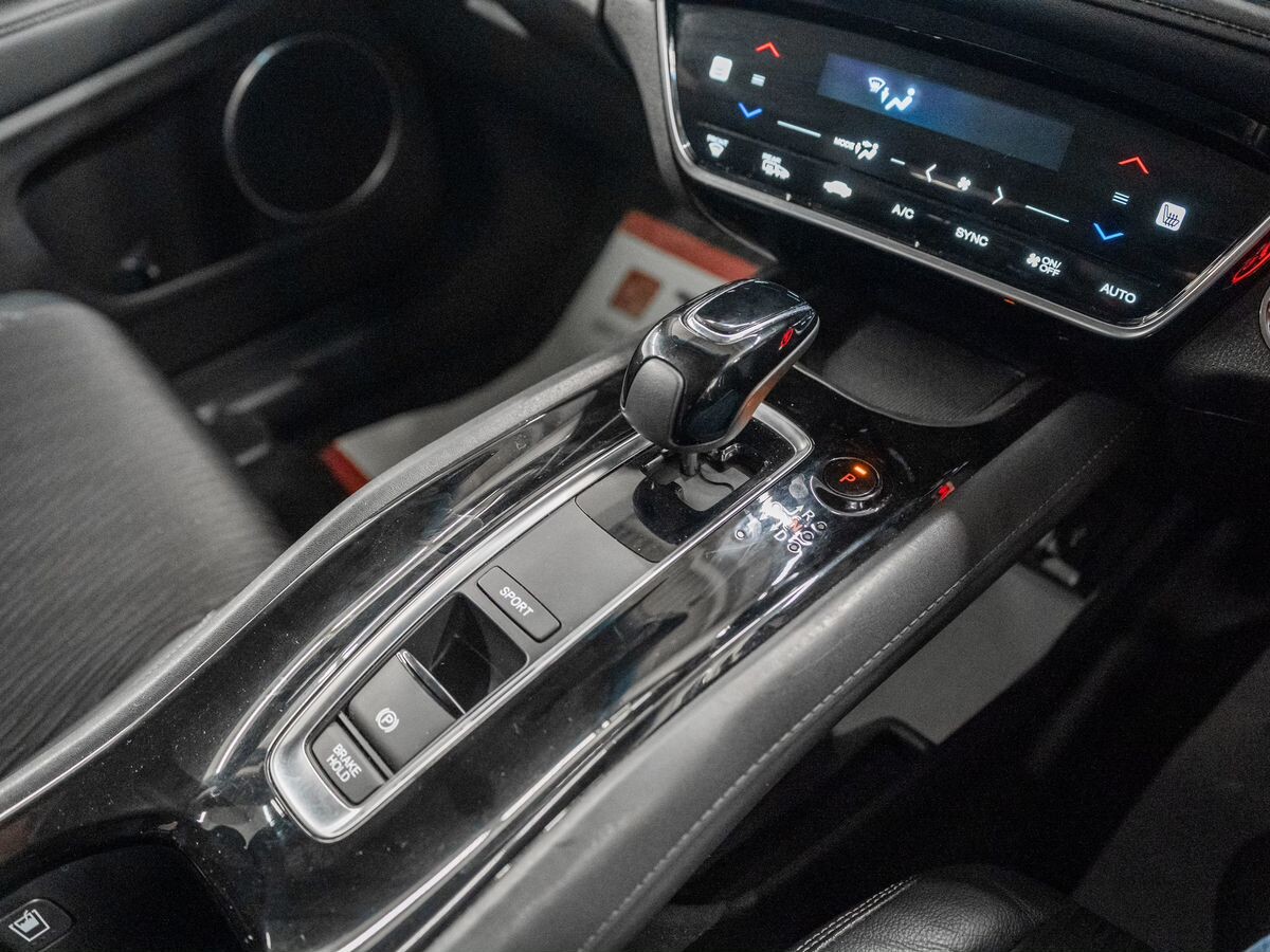 Honda Vezel 2018 - фото автомобиля