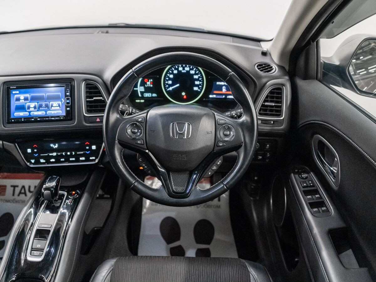 Honda Vezel 2018 - фото автомобиля