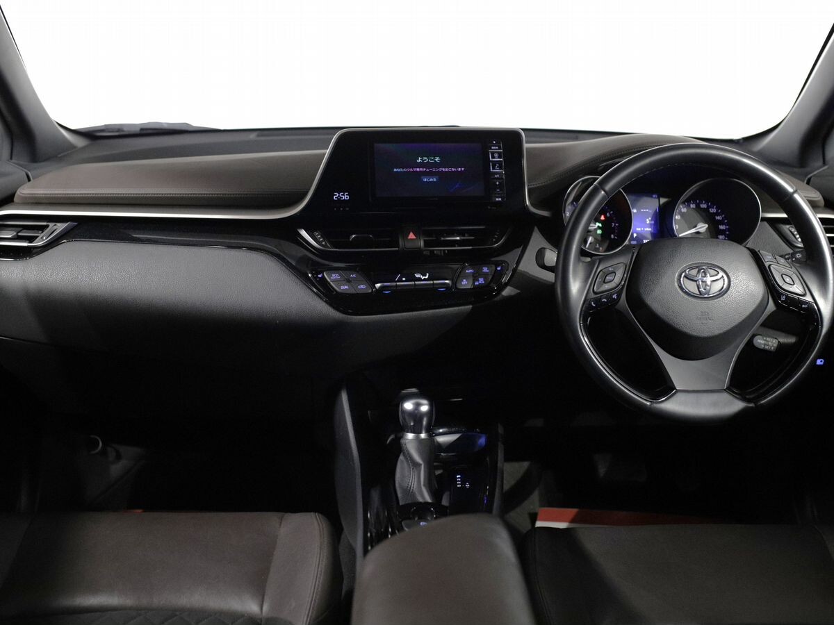 Toyota C-HR 2018 - фото автомобиля