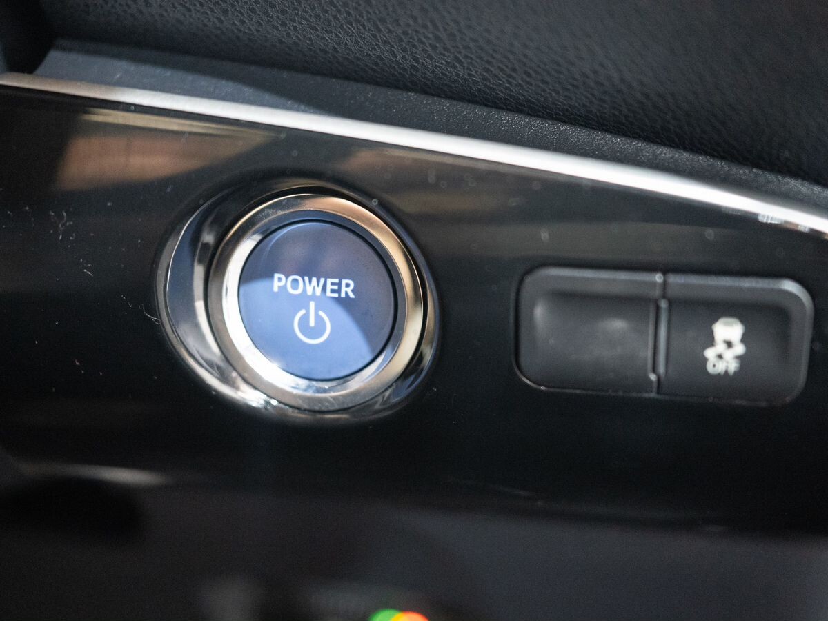 Toyota Prius 2016 - фото автомобиля