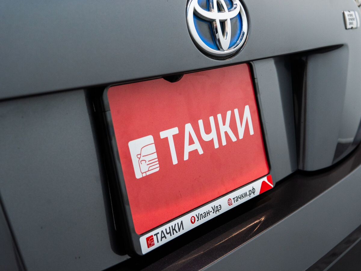 Toyota Prius 2016 - фото автомобиля