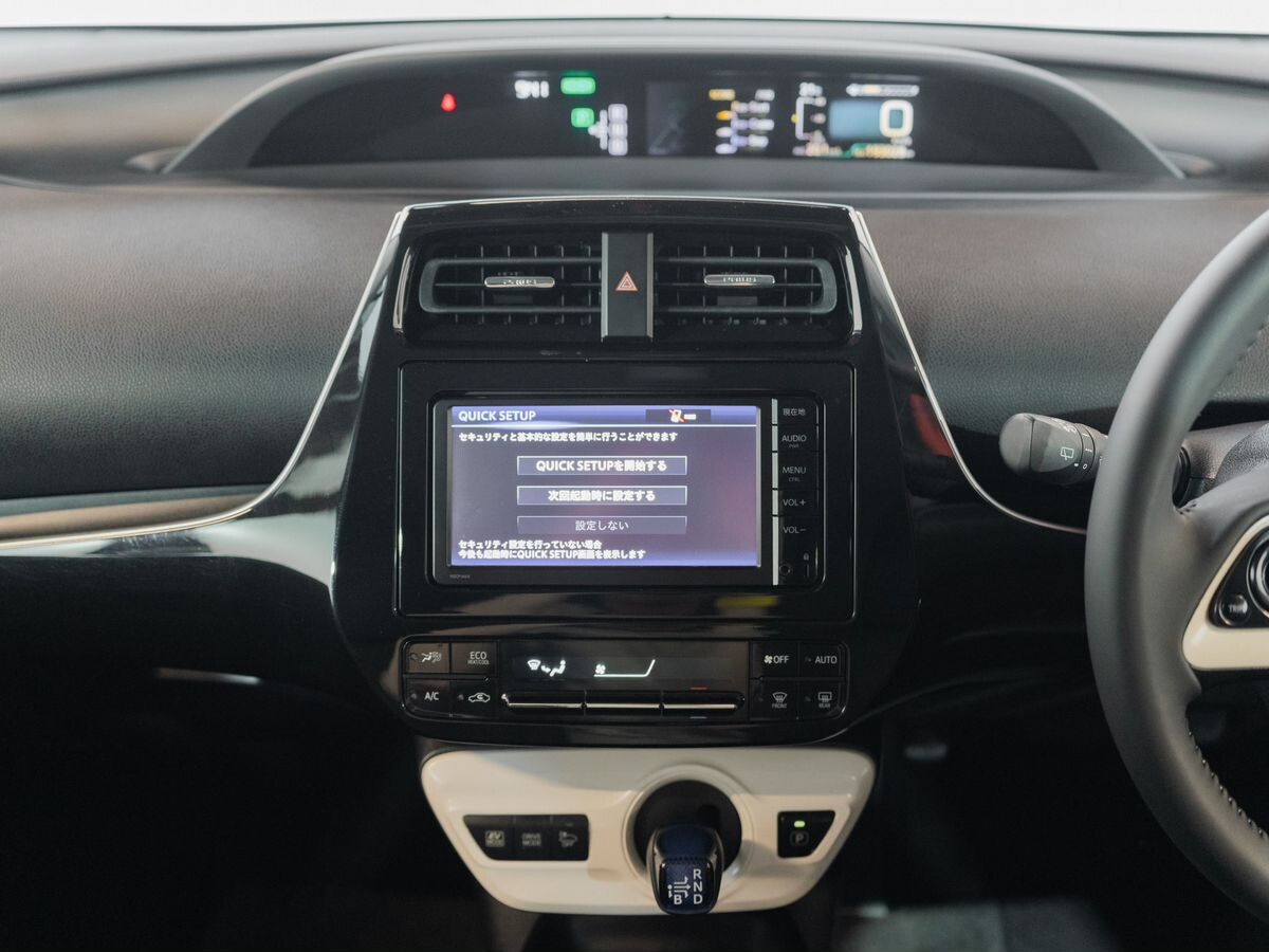 Toyota Prius 2016 - фото автомобиля