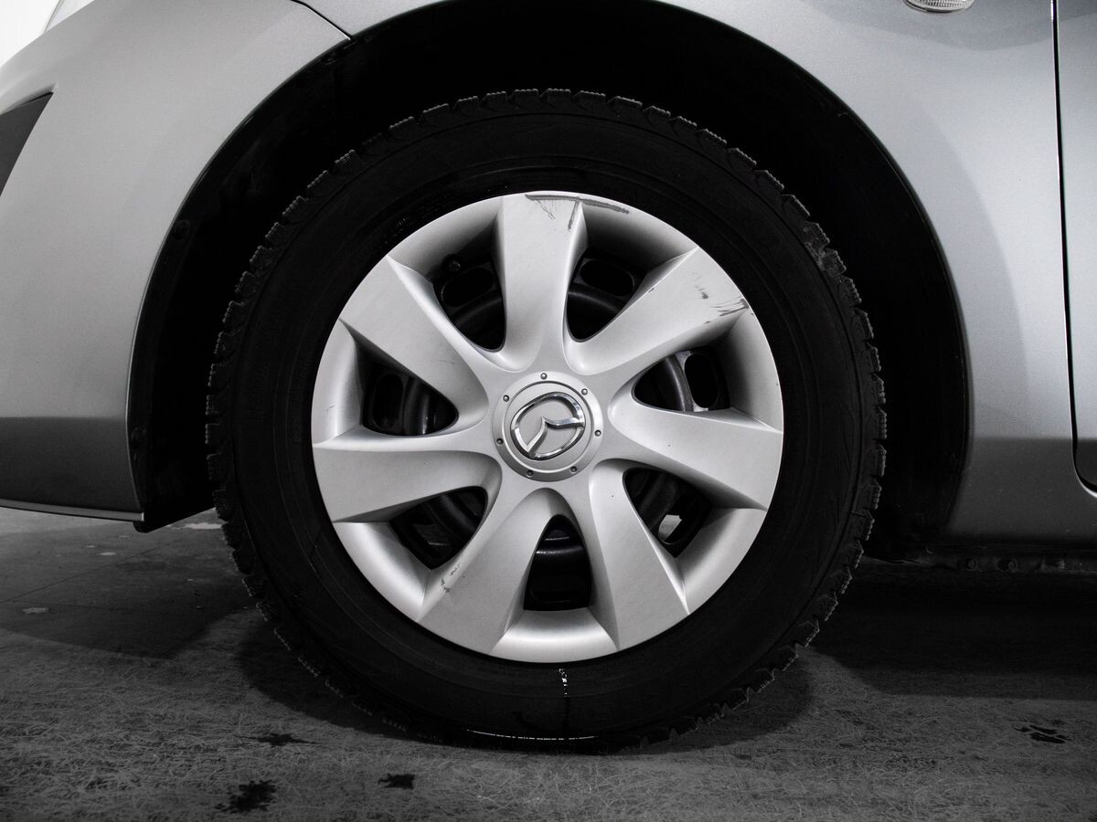 Mazda Axela 2009 - фото автомобиля