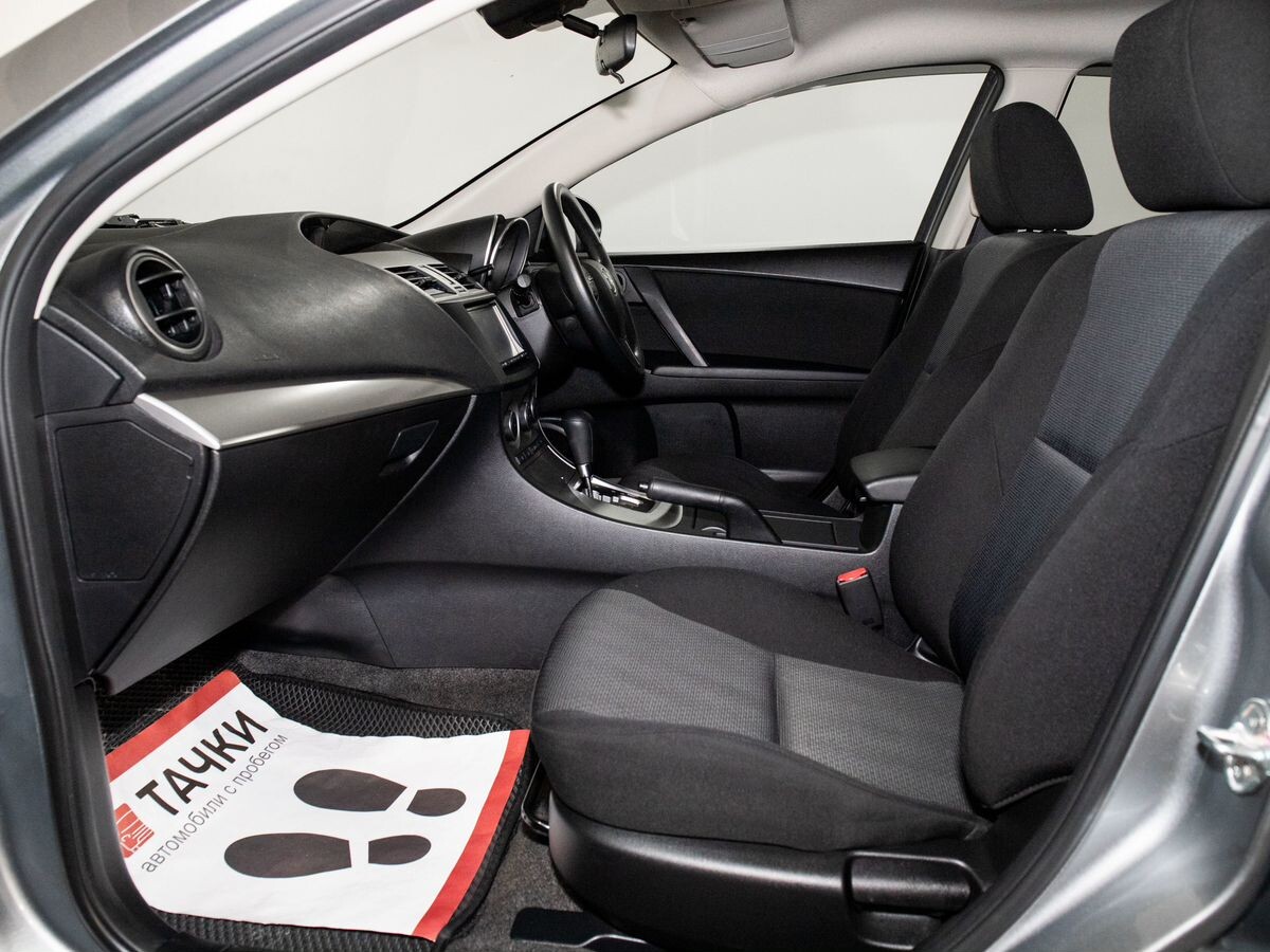 Mazda Axela 2009 - фото автомобиля