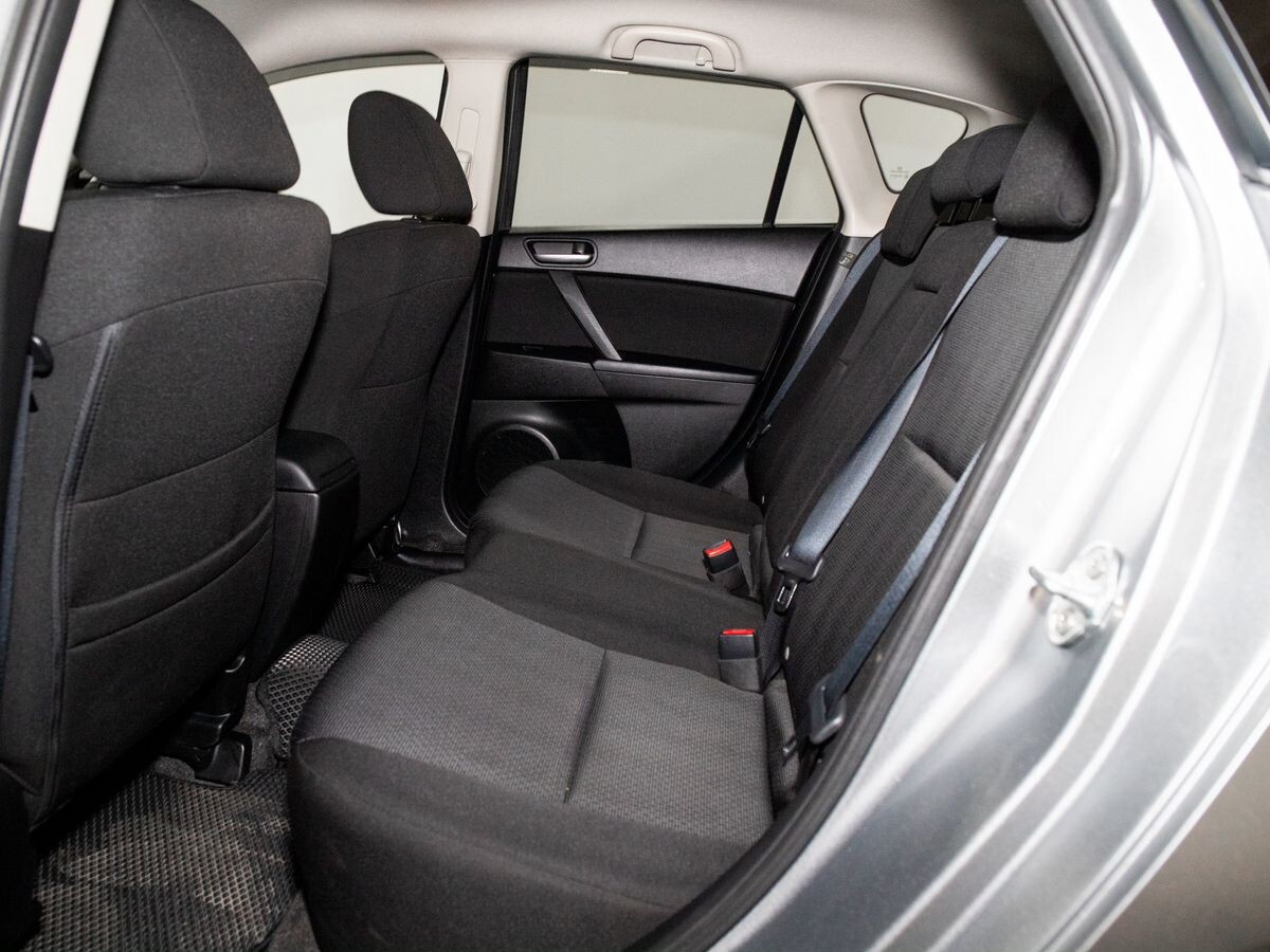 Mazda Axela 2009 - фото автомобиля