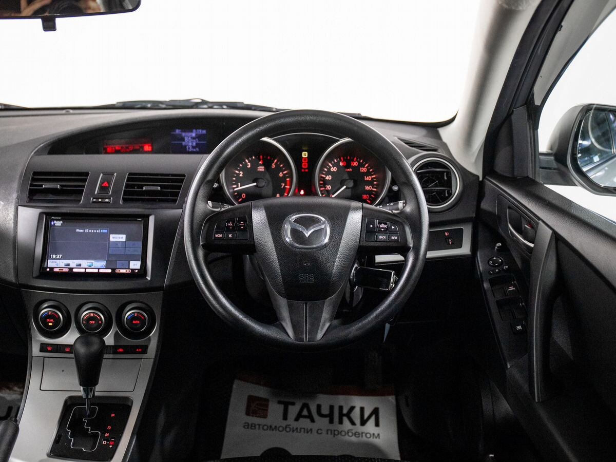 Mazda Axela 2009 - фото автомобиля