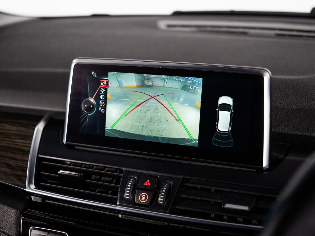 BMW 2-Series Active Tourer 2016 - фото автомобиля