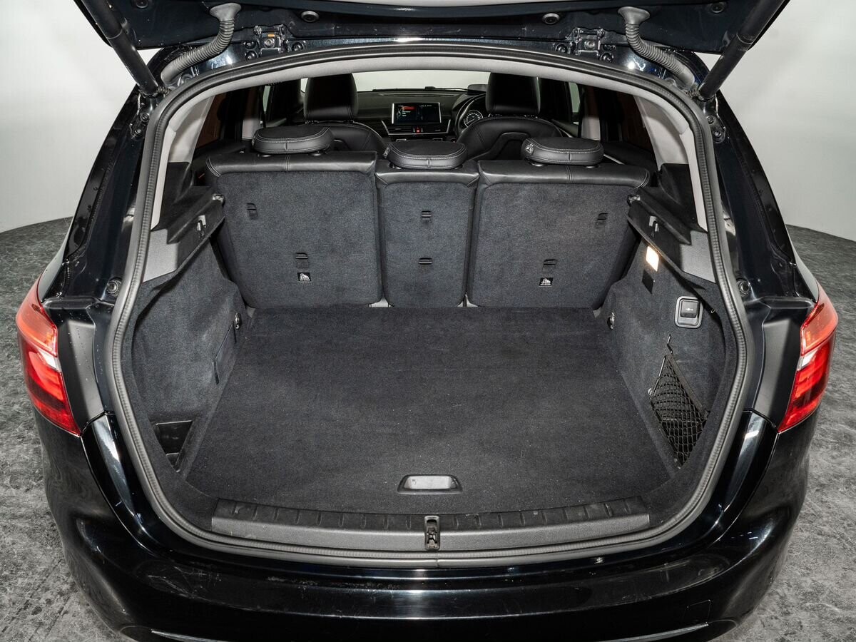 BMW 2-Series Active Tourer 2016 - фото автомобиля