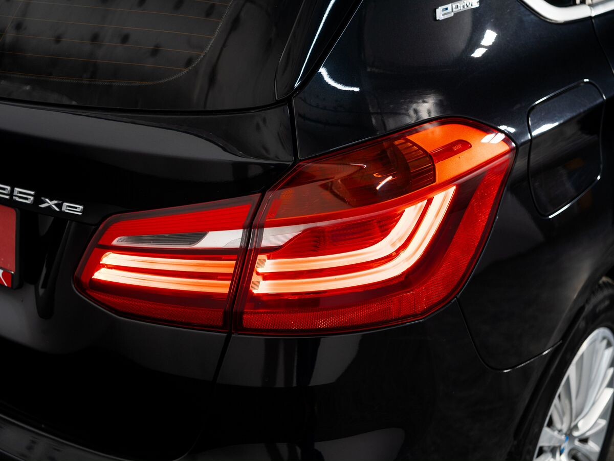 BMW 2-Series Active Tourer 2016 - фото автомобиля