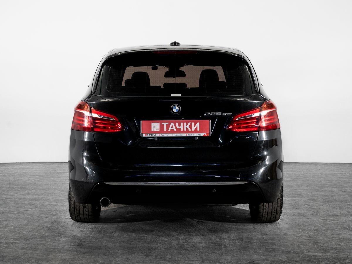 BMW 2-Series Active Tourer 2016 - фото автомобиля