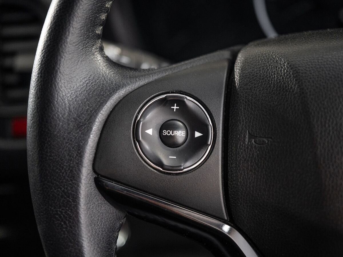 Honda Vezel 2014 - фото автомобиля