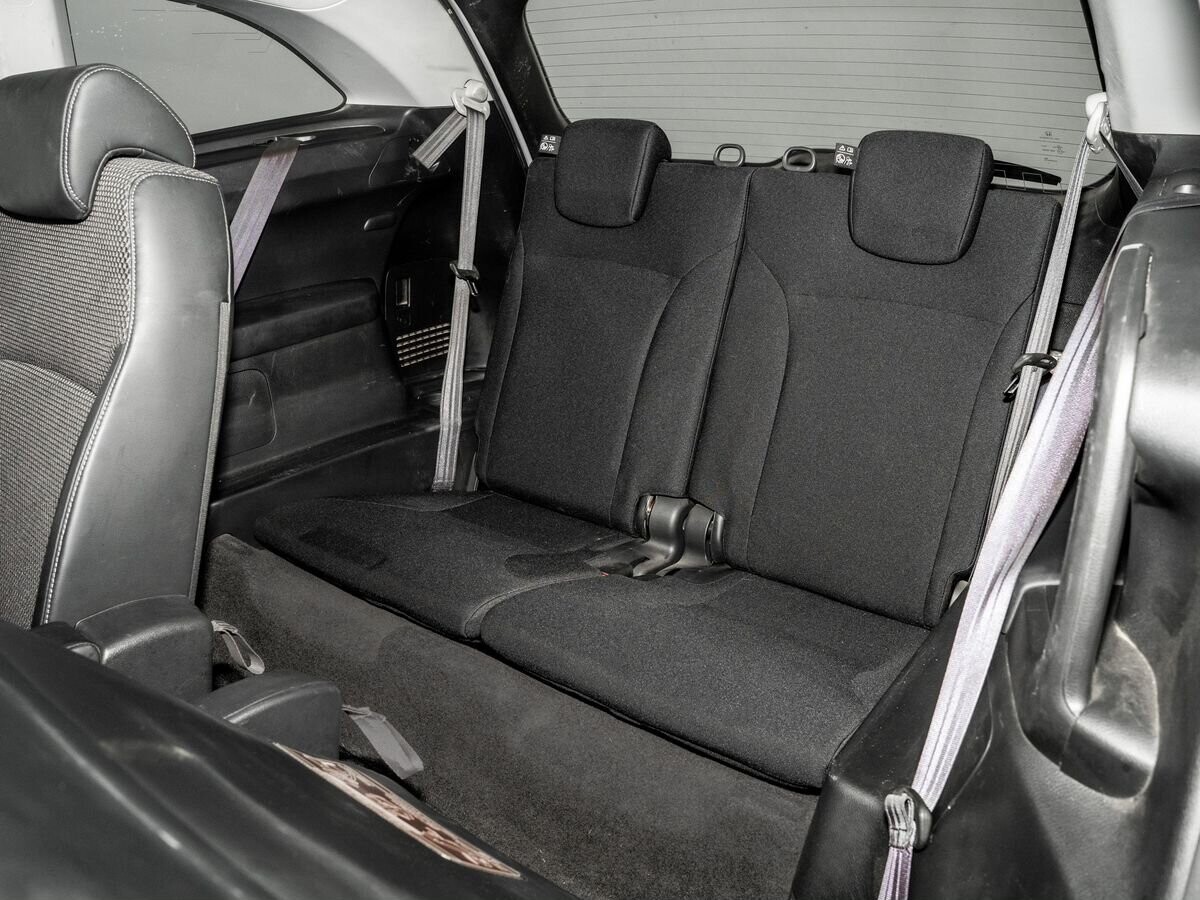 Honda Jade 2015 - фото автомобиля