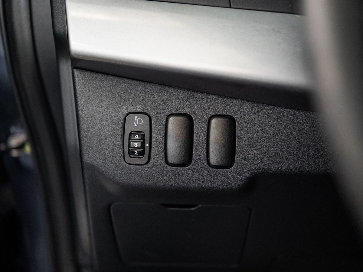 Mitsubishi Lancer 2011 - фото автомобиля