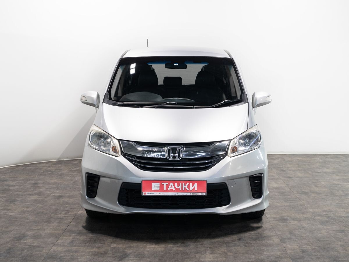 Honda Freed 2015 - фото автомобиля