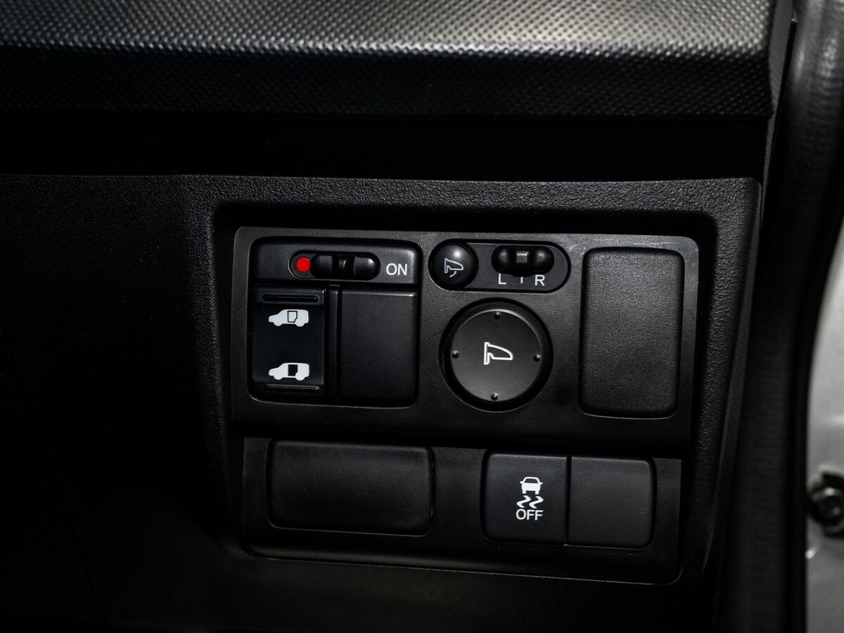 Honda Freed 2015 - фото автомобиля