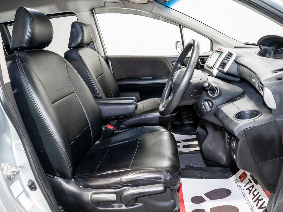 Honda Freed 2015 - фото автомобиля