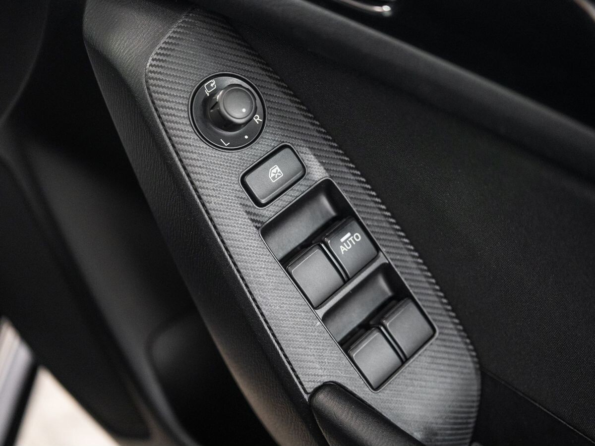 Mazda Axela 2014 - фото автомобиля