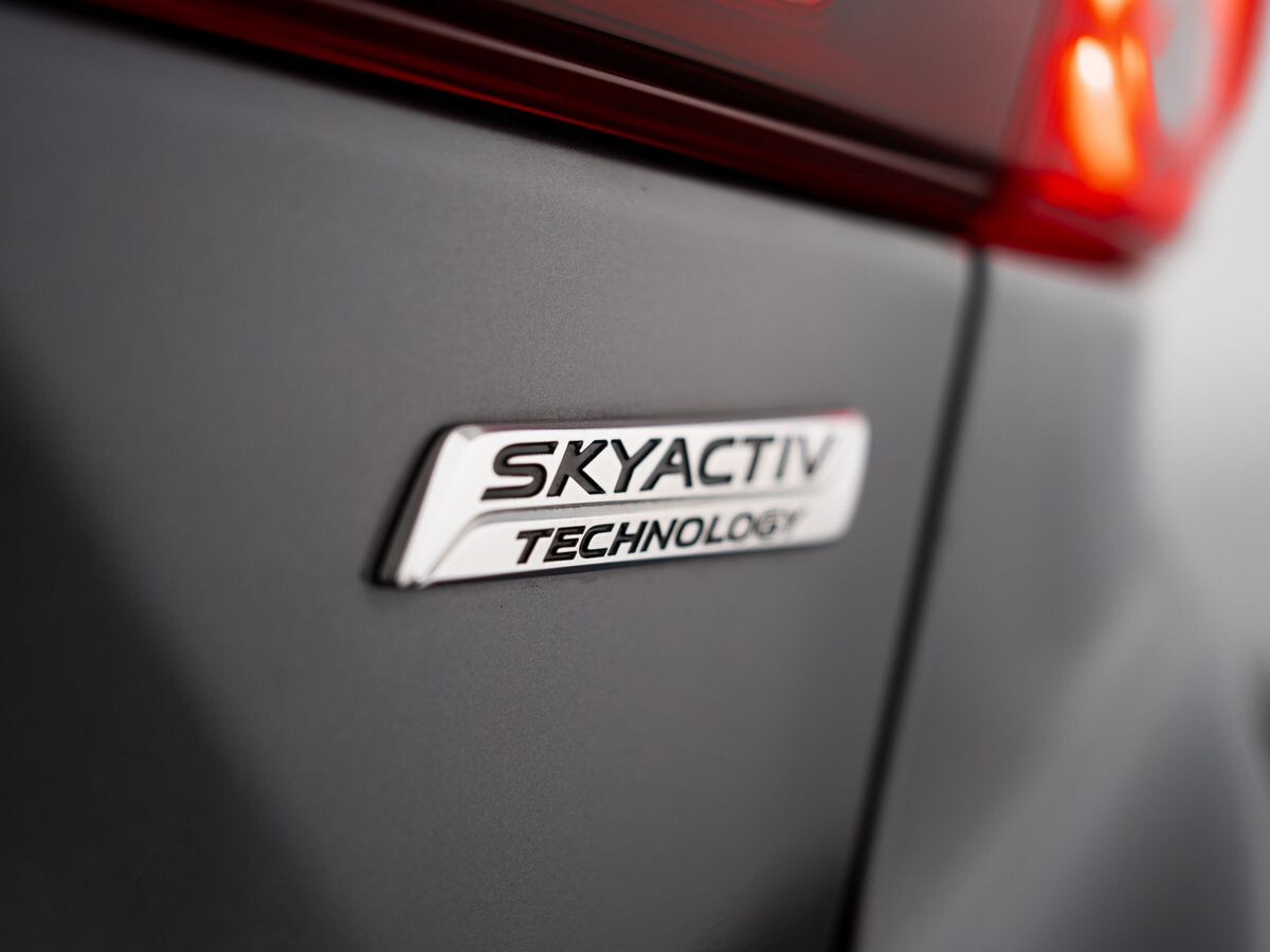 Mazda Axela 2014 - фото автомобиля