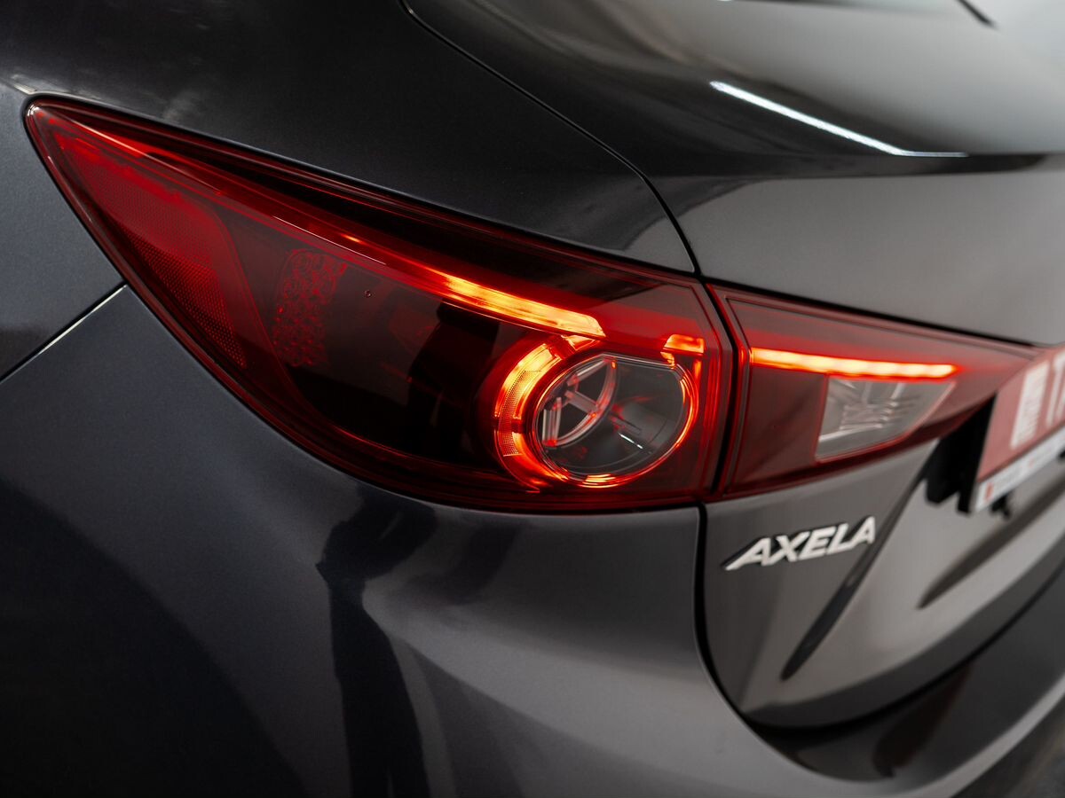 Mazda Axela 2014 - фото автомобиля