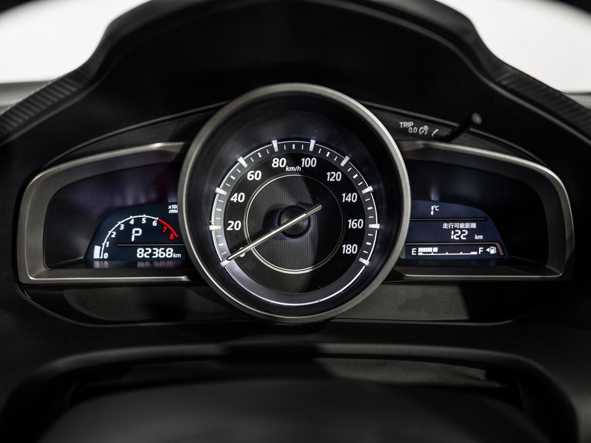 Mazda Axela 2014 - фото автомобиля