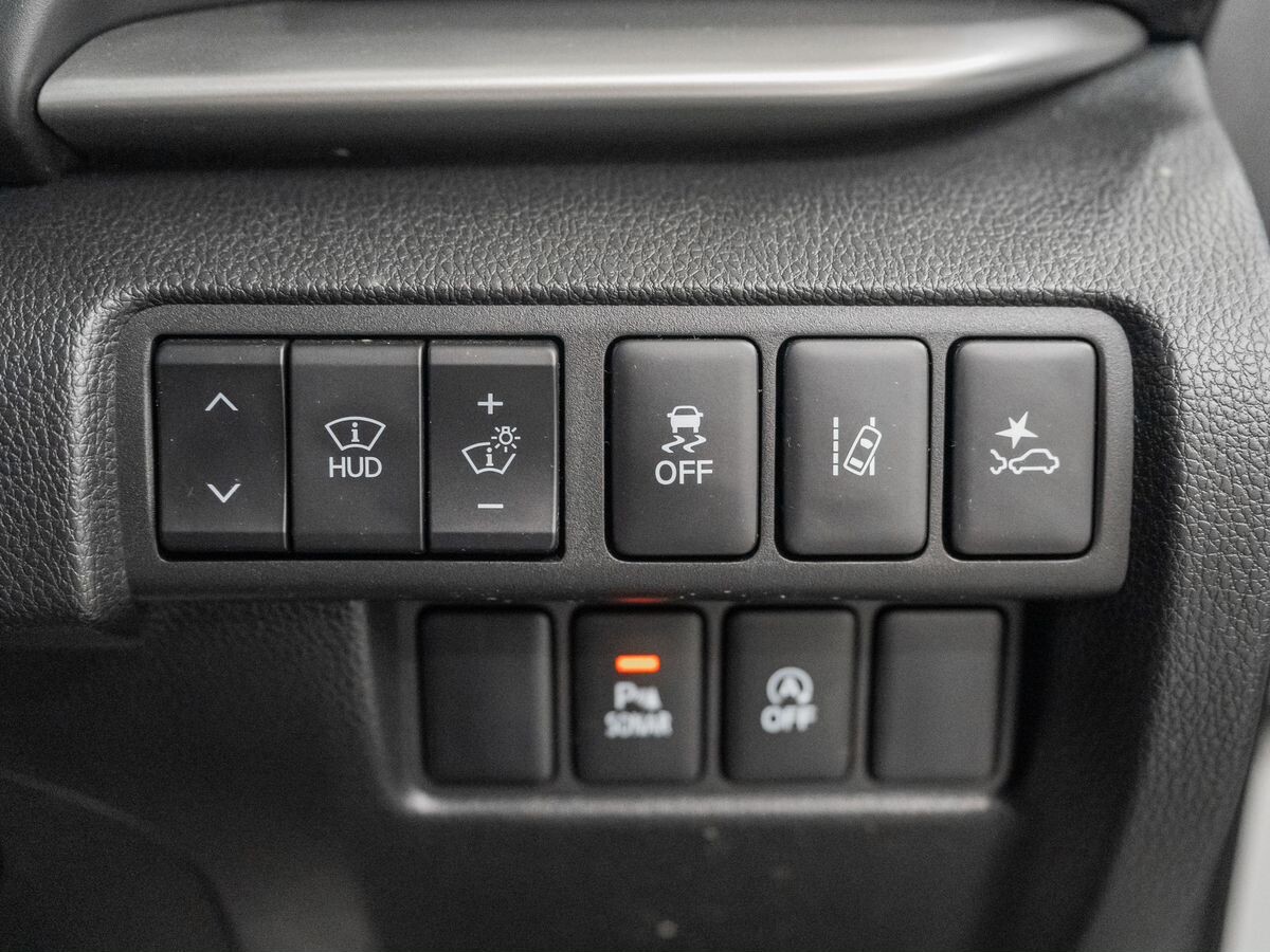 Mitsubishi Eclipse Cross 2018 - фото автомобиля