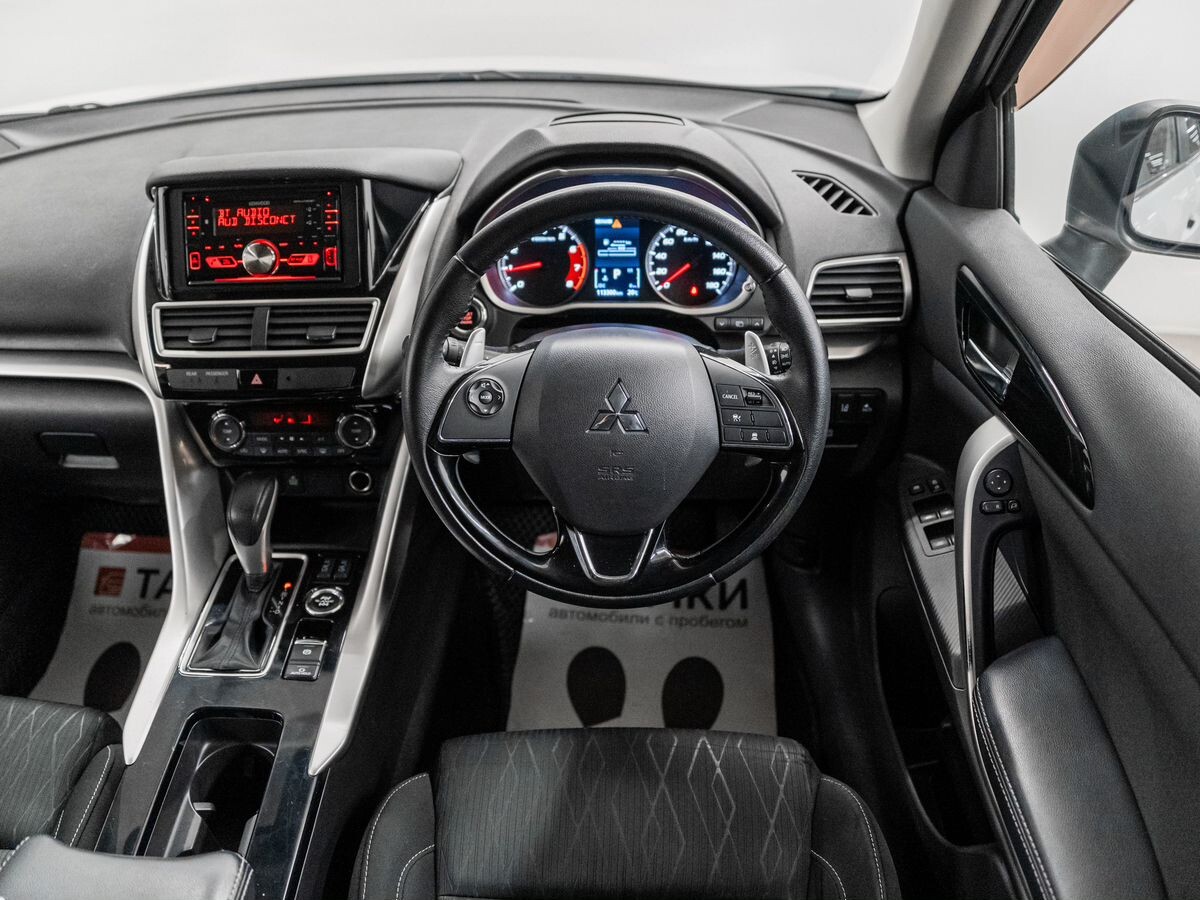 Mitsubishi Eclipse Cross 2018 - фото автомобиля