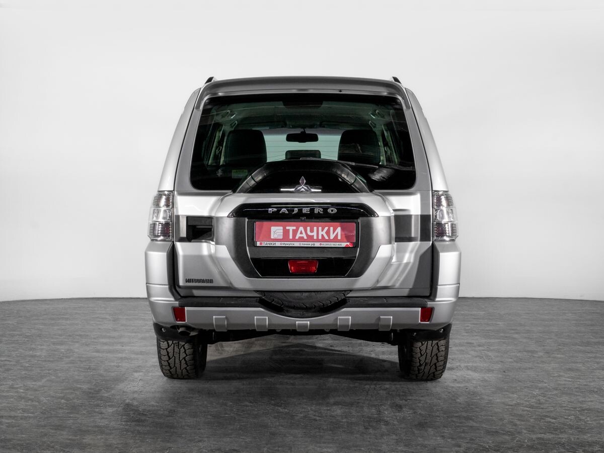 Mitsubishi Pajero 2014 - фото автомобиля
