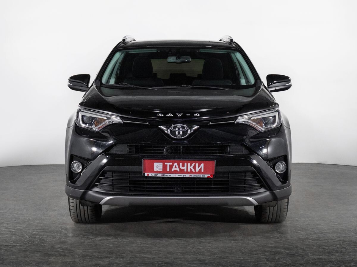 Toyota RAV4 2018 - фото автомобиля
