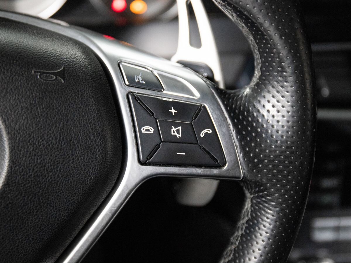 Mercedes-Benz C-Class 2012 - фото автомобиля