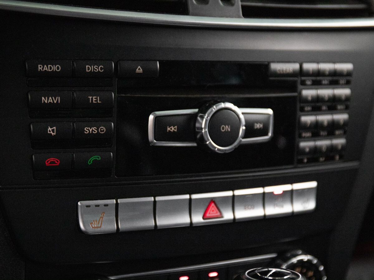 Mercedes-Benz C-Class 2012 - фото автомобиля