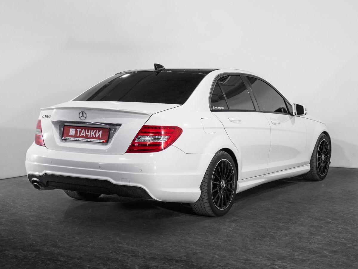 Mercedes-Benz C-Class 2012 - фото автомобиля