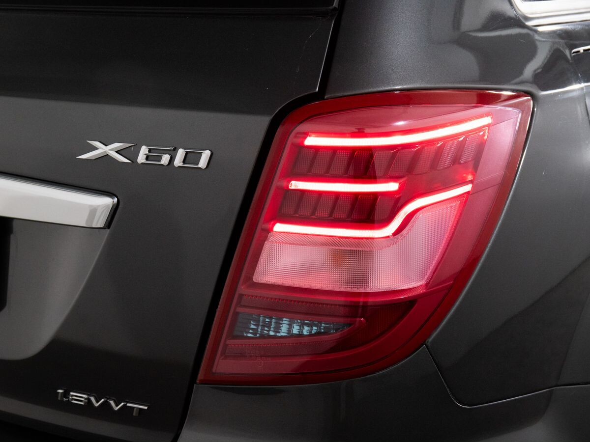 Lifan X60 2016 - фото автомобиля