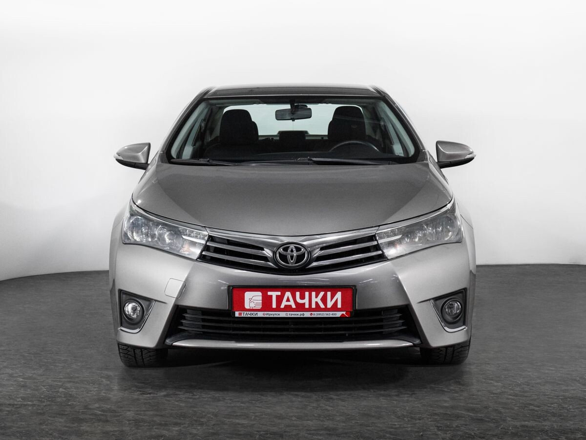 Toyota Corolla 2013 - фото автомобиля