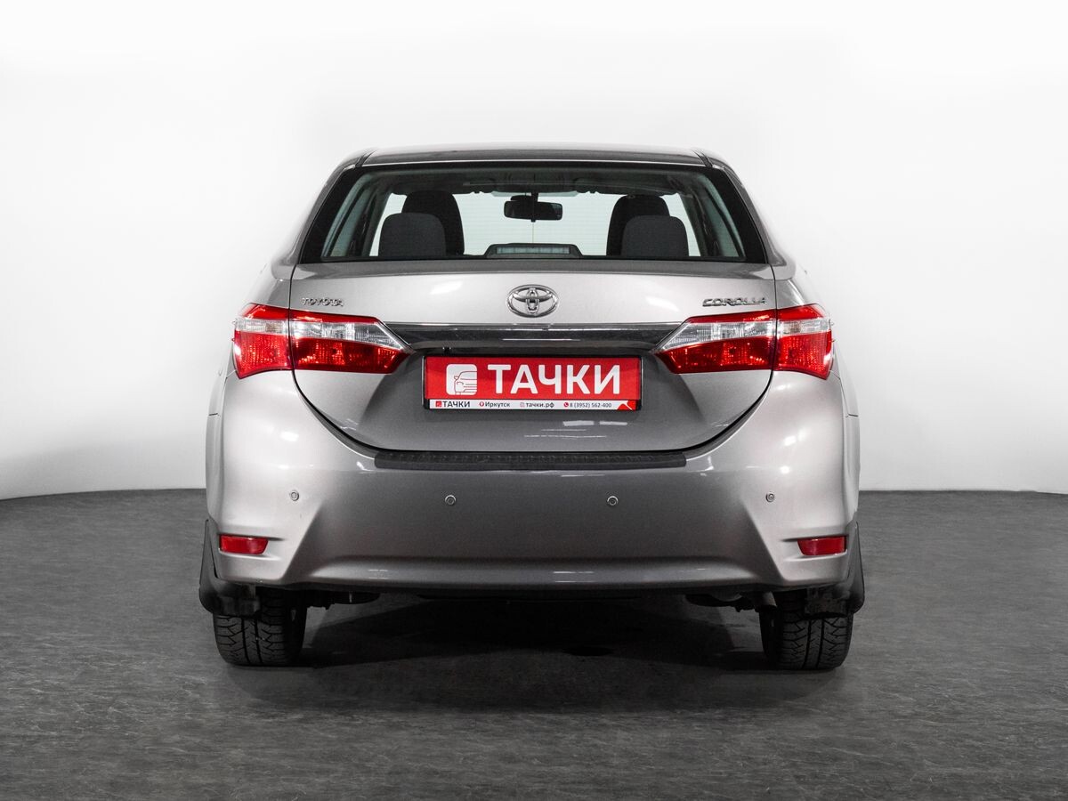 Toyota Corolla 2013 - фото автомобиля